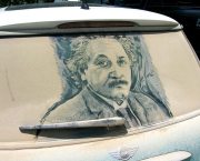 Scott Wade creates Albert Einstein out of dust